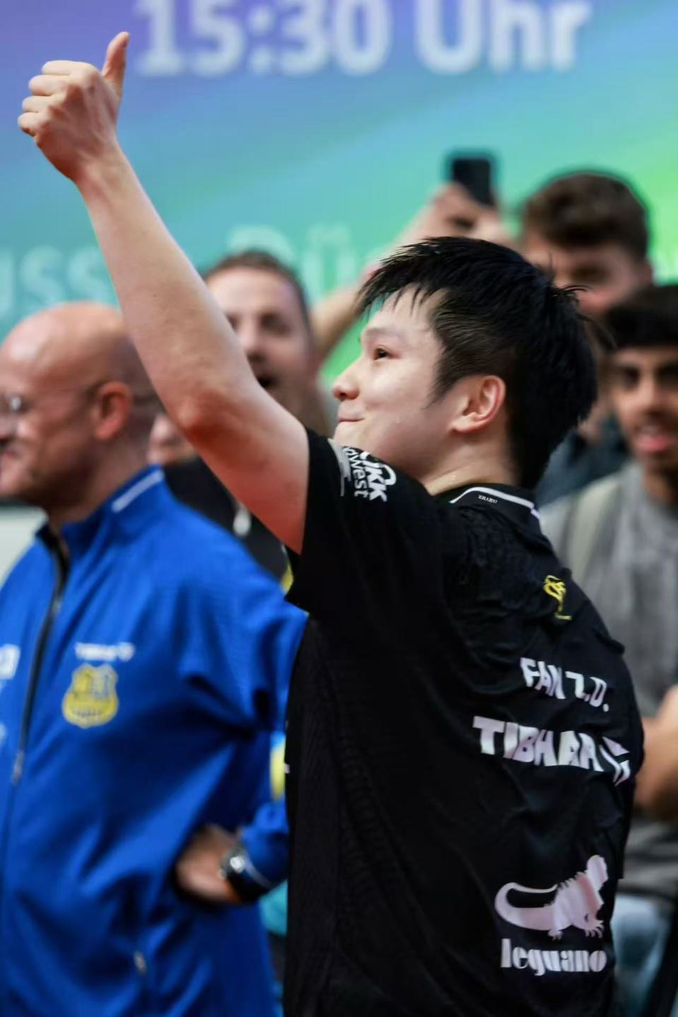 将能把多落, 尔的重追身 将能把多落, 尔的重追身