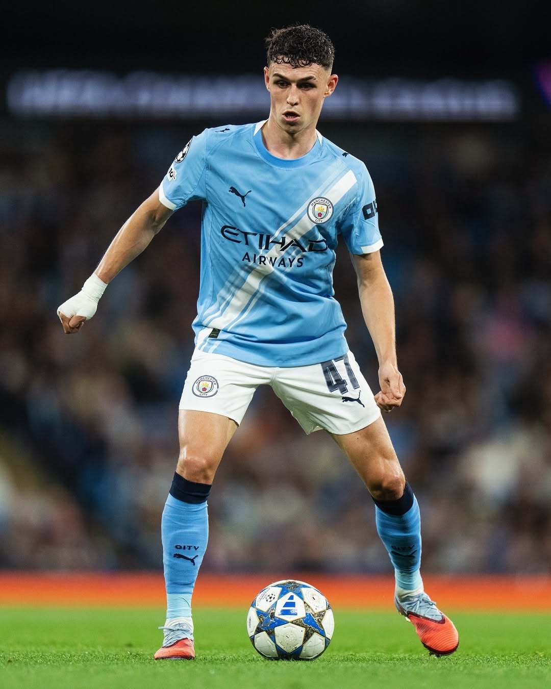 而曼城只有, 找到了哈兰 而曼城只有, 找到了哈兰